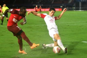 开云APP-严益唯：穆斯卡特用防守展现了进攻足球的另一面