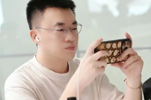 kaiyun.com-顺利抵达！WBG晒选手照片：好好休息，全力备战！季后赛加油